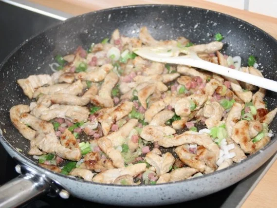 Geschnetzeltes mit Schinken - Rezept