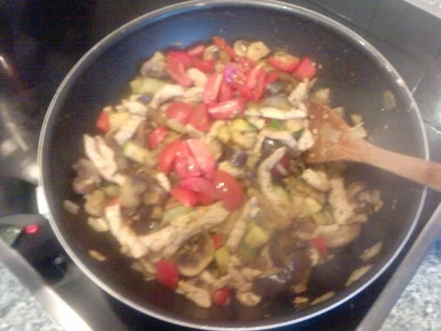 Die "Wir helfen Griechenland-Pfanne"  oder "Die vor dem Ouzo-Pfanne" - Rezept - Bild Nr. 7