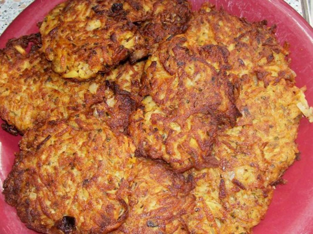 Herzhafte Kräuter Kartoffel Rösti - einfach - 140 kcal/100g