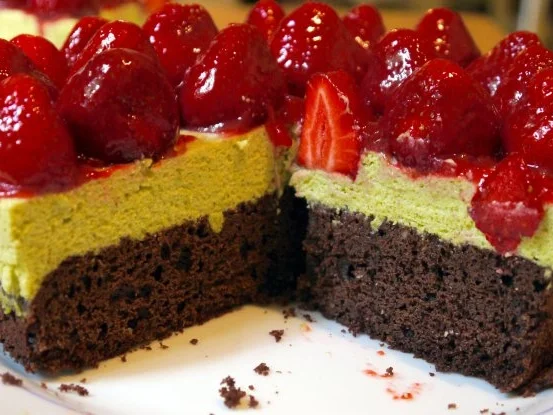 Erdbeer-Pistazien-Torte - Rezept - Bild Nr. 15
