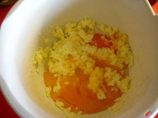 Gugelhupf mit Schokolade - Rezept - Bild Nr. 4