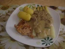 Putenschnitzel mit Pilzrahm und Frühkartoffeln - Rezept