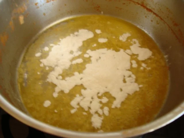 Rezept: Tomatensuppe mit Reiseinlage Bild Nr. 6 Tomatensuppe mit Reiseinlage - Rezept - Bild Nr. 6