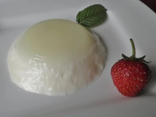 Holunderblüten - Panna Cotta ... - Rezept - Bild Nr. 3