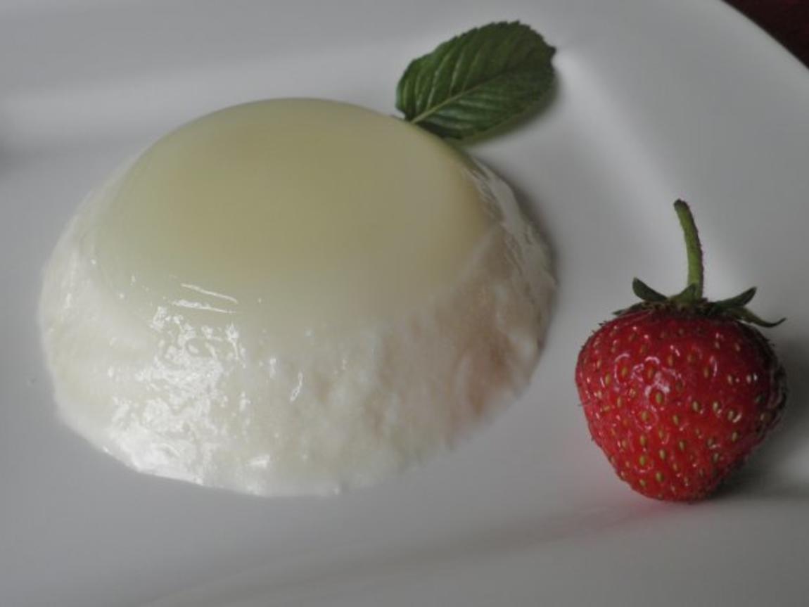 Holunderblüten - Panna Cotta ... - Rezept - kochbar.de