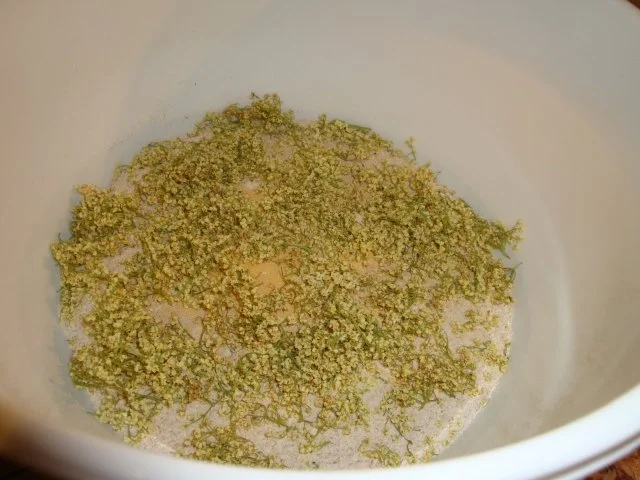 Rezept: Holunderblüten-Dinkel-Brot Bild Nr. 7 Holunderblüten-Dinkel-Brot - Rezept - Bild Nr. 7