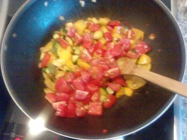 Exotic - Henderlhaxn ohne Feuerlöscher ;-)) - Rezept - Bild Nr. 6