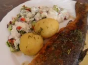 forelle mit  thymian-rosmarin-butter u.gemischtem salat - Rezept