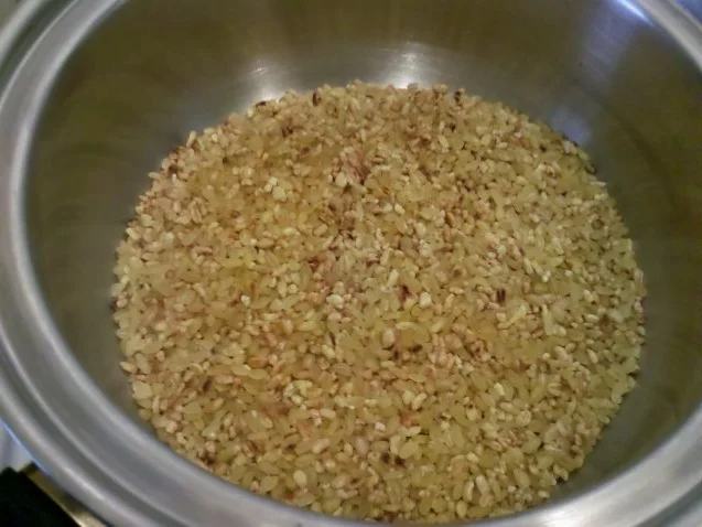 Rezept: Vegetarisch: Bulgurtopf mit Tomaten Bild Nr. 3 Vegetarisch: Bulgurtopf mit Tomaten - Rezept - Bild Nr. 3