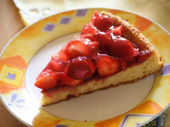 Rezept: Erdbeerkuchen Bild Nr. 5 Erdbeerkuchen - Rezept - Bild Nr. 5