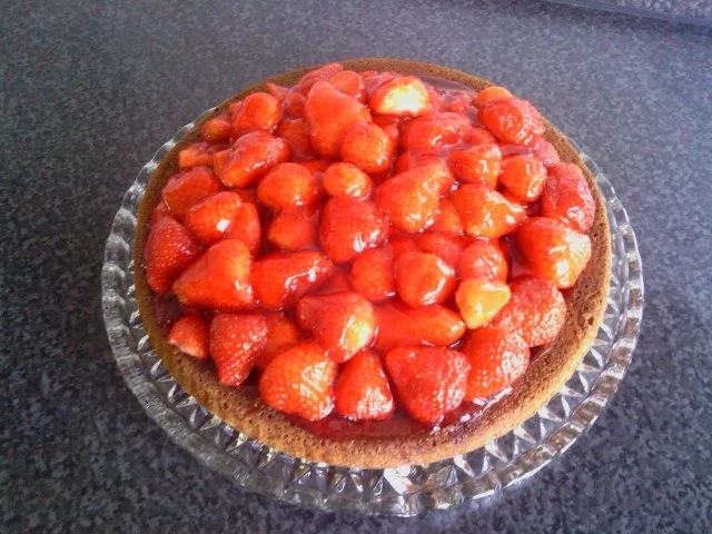Rezept: Erdbeerkuchen Bild Nr. 8 Erdbeerkuchen - Rezept - Bild Nr. 8