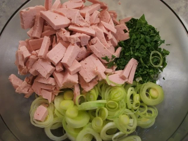 Pikantes Backen: Wo ist die Wurst? - Rezept - Bild Nr. 6