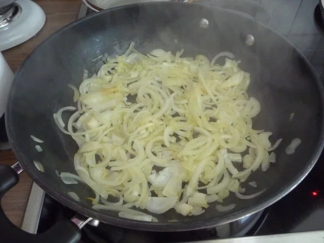 Rezept: Schwein : Gulasch vom Schweinehals (Kamm) Bild Nr. 10 Schwein : Gulasch vom Schweinehals (Kamm) - Rezept - Bild Nr. 10