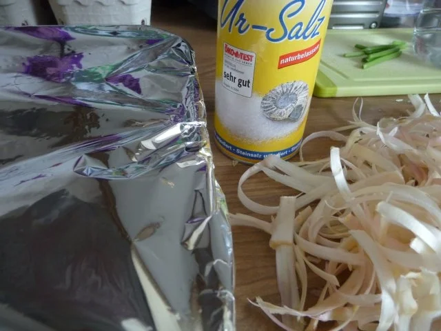 Beilagen : Spargelspitzen aus der Assiette mit Salzkartoffeln an Petersiliensoße - Rezept - Bild Nr. 6