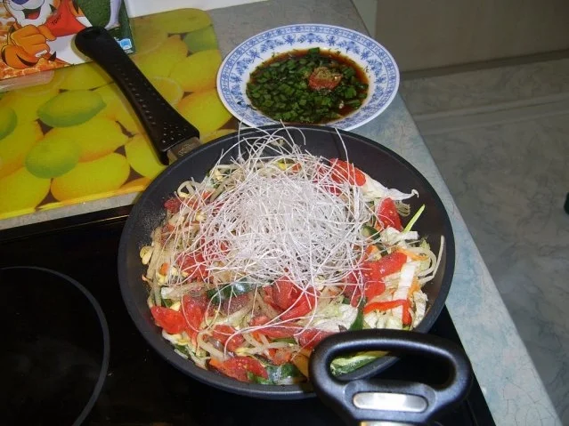 Rezept: Asia 3 Ländersuppe Bild Nr. 12 Asia 3 Ländersuppe - Rezept - Bild Nr. 12