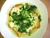 Frühlingszwiebelsuppe mit Zwieback - Rezept