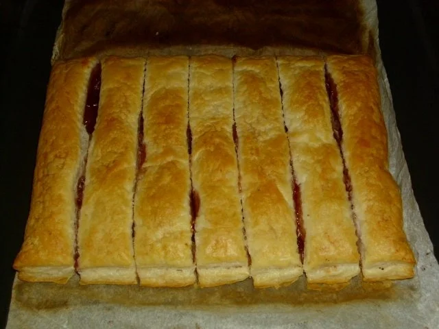 Blätterteigstangen - Rezept - Bild Nr. 2