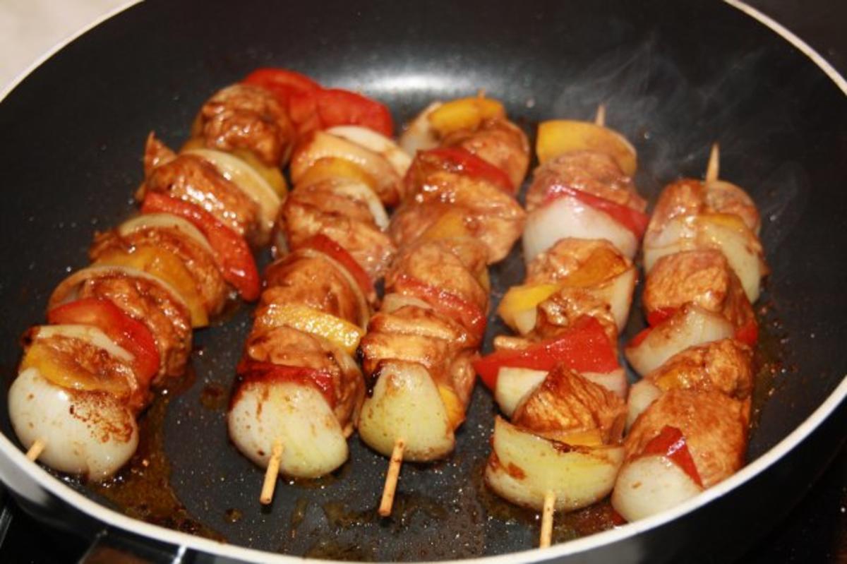 Bilder für Bunter Hähnchen - Puten Spieß in Honig - Teriyaki Marinade - Rezept