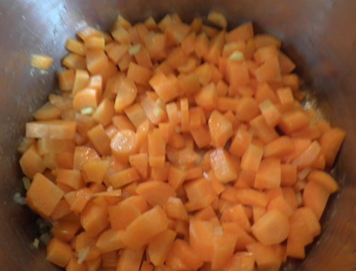 Kokos - Möhren - Orangen - Suppe - Rezept - Bild Nr. 4