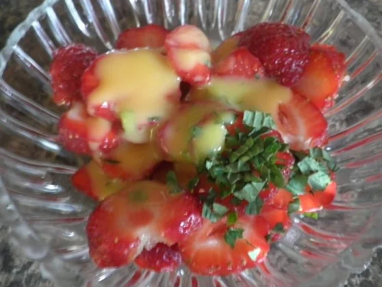 Holunder - Joghurt - Mousse ... - Rezept - Bild Nr. 10