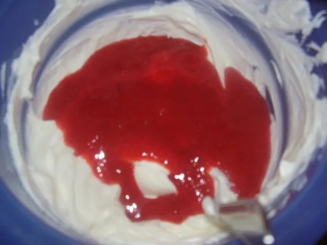 Mascarponecreme mit Erdbeeren - Rezept - Bild Nr. 5