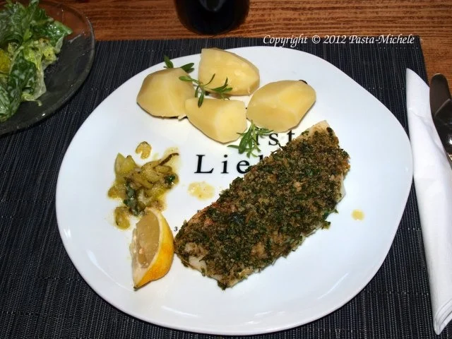 Rezept: Filets vom schwarzen Heilbutt mit Kräuterkruste Filets vom schwarzen Heilbutt mit Kräuterkruste - Rezept