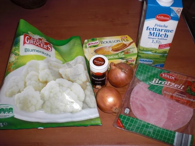 Blumenkohl mit Schinkensoße und Kartoffeln - Rezept - Bild Nr. 2