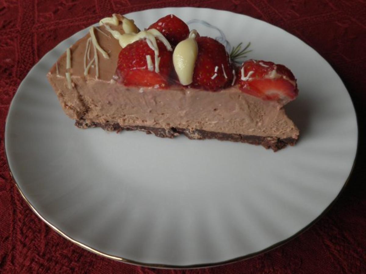 Mascarponetorte mit viiiiiel Schokolade und Erdbeeren - Rezept - Bild Nr. 2