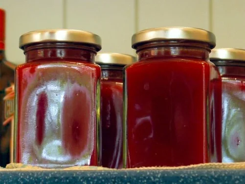 Rezept: Erdbeersamt mit Cointreau Bild Nr. 10 Erdbeersamt mit Cointreau - Rezept - Bild Nr. 10