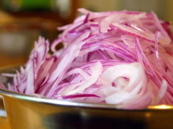 Rezept: Karamellisierter Zwiebelkuchen Bild Nr. 2 Karamellisierter Zwiebelkuchen - Rezept - Bild Nr. 2