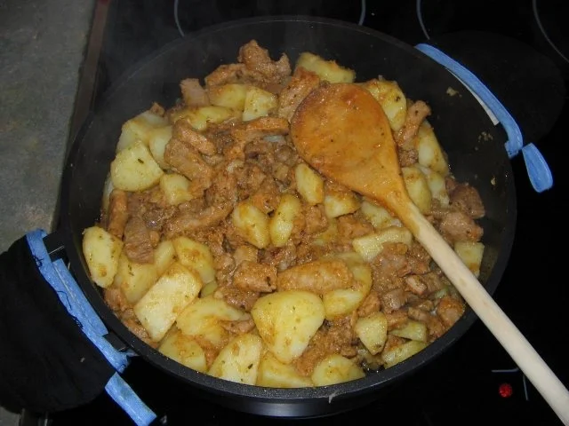 Rezept: Geschnetzteltes Gyros Art mit Kartoffeln Bild Nr. 4 Geschnetzteltes Gyros Art mit Kartoffeln - Rezept - Bild Nr. 4