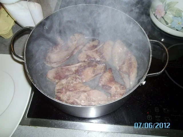 Rehschnitzel mit Rotweinsoße und (selbstgemachten) Kroketten - Rezept - Bild Nr. 3