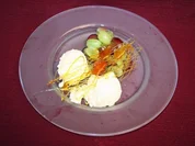 Rieslingmousse mit gelierten Vanilletrauben - Rezept