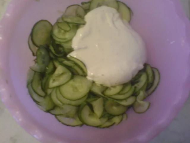 cremiger gurkensalat - Rezept - Bild Nr. 3