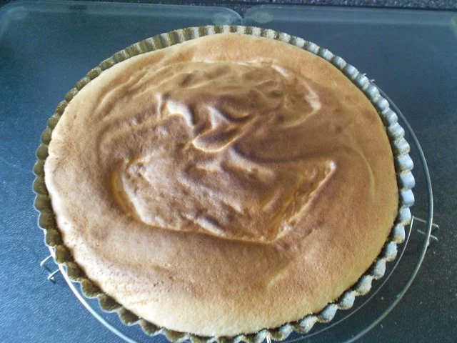 Biskuit - Tortenboden - Rezept - Bild Nr. 12