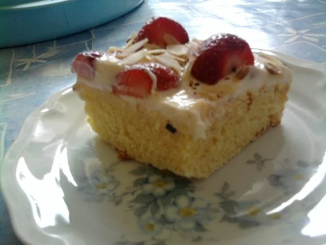 Erdbeerkuchen vom Blech - Rezept - Bild Nr. 5