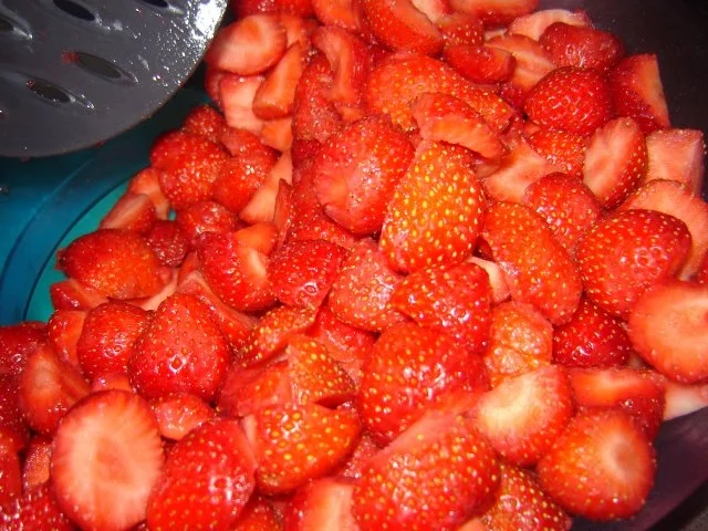 Erdbeerkonfitüre - Rezept - Bild Nr. 2