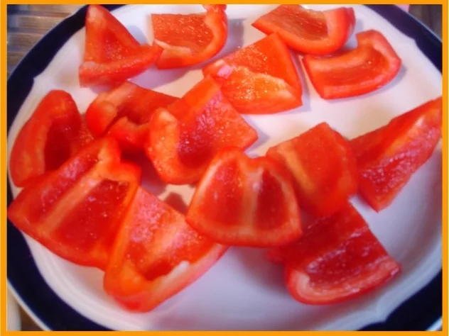 Rezept: Buletten mit Paprika Bild Nr. 3 Buletten mit Paprika - Rezept - Bild Nr. 3