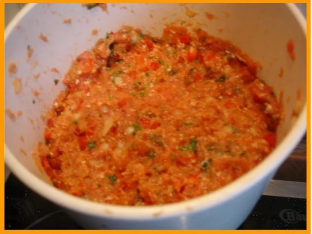 Rezept: Buletten mit Paprika Bild Nr. 7 Buletten mit Paprika - Rezept - Bild Nr. 7