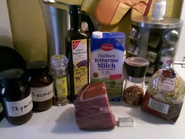 Rezept: Nudeln: Pasta mit Kernschinken-Soße Bild Nr. 2 Nudeln: Pasta mit Kernschinken-Soße - Rezept - Bild Nr. 2