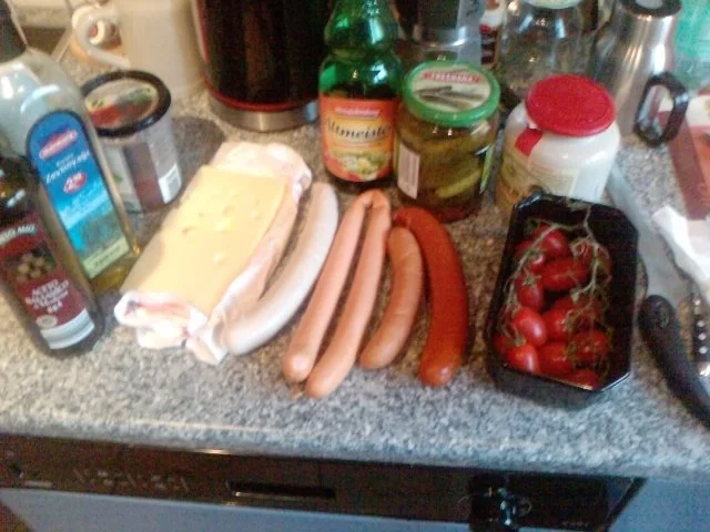 Rezept: Wurstsalat für Feuerschlucker und den Alm Öhi ;-)) Bild Nr. 2 Wurstsalat für Feuerschlucker und den Alm Öhi ;-)) - Rezept - Bild Nr. 2