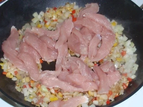 Herzhafte Maultaschen-Puten-Gemüse-Pfanne - Rezept - Bild Nr. 9