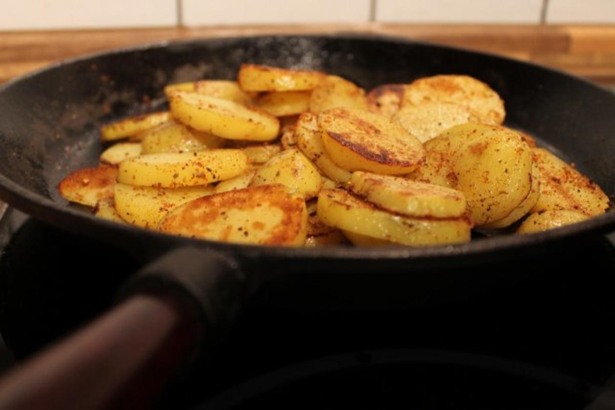 Bratkartoffeln aus gekochten Kartoffeln - Rezept - Bild Nr. 2