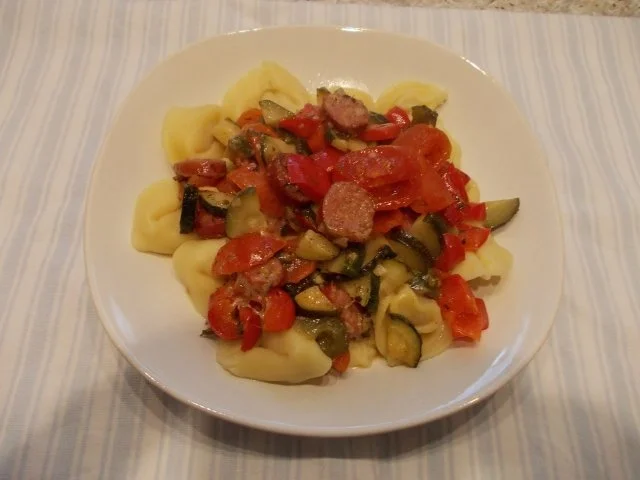 Rezept: Backofengemüse mit Mettenden und Mozarella Backofengemüse mit Mettenden und Mozarella - Rezept