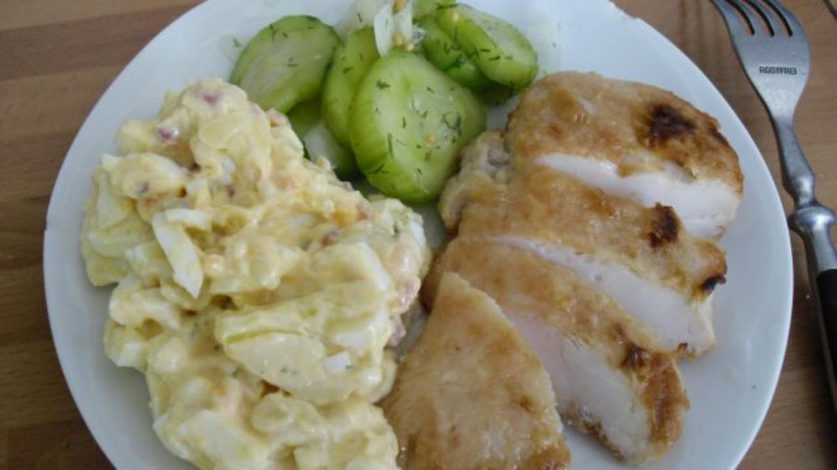 Bilder für Kartoffelsalat mit Ei und Schinken - Rezept