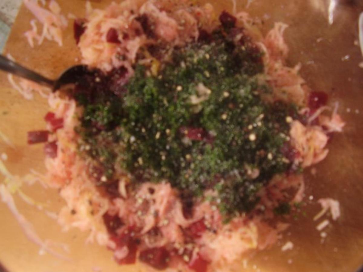 Hähnchenfilet ~ Kümmelkartoffeln ~ Sauerkrautsalat - Rezept - Bild Nr. 5
