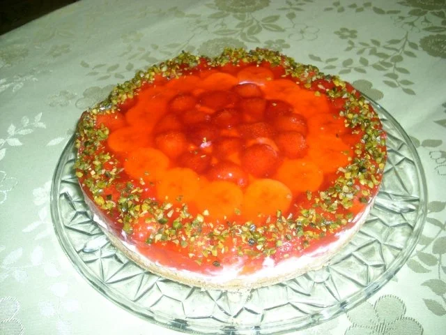 Rezept: Erdbeertorte mit Dinkelvollkornmehl und Olivenöl>> Bild Nr. 8 Erdbeertorte mit Dinkelvollkornmehl und Olivenöl>> - Rezept - Bild Nr. 8