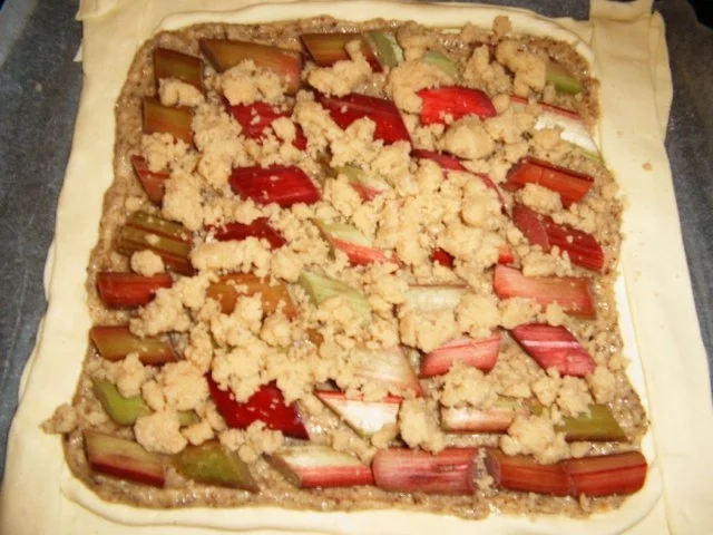 Rhabarber-Blätterteig - Rezept - Bild Nr. 7
