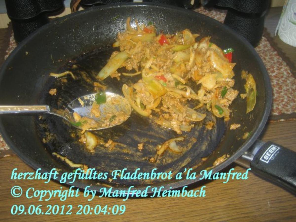 Fastfood – herzhaft gefülltes Fladenbrot a’la Manfred - Rezept - Bild Nr. 2