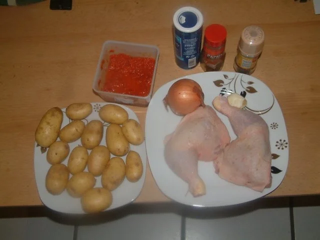 Rezept: Hähnchenschenkel auf Italia Ofenkartoffeln Bild Nr. 2 Hähnchenschenkel auf Italia Ofenkartoffeln - Rezept - Bild Nr. 2